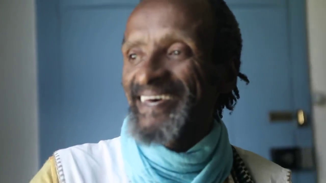 Leal Carvalho -  Decreto Da Turma do Bem - UAN-Denis Roesle - Mariza Tamira #MusicaDeRezo #Medicine