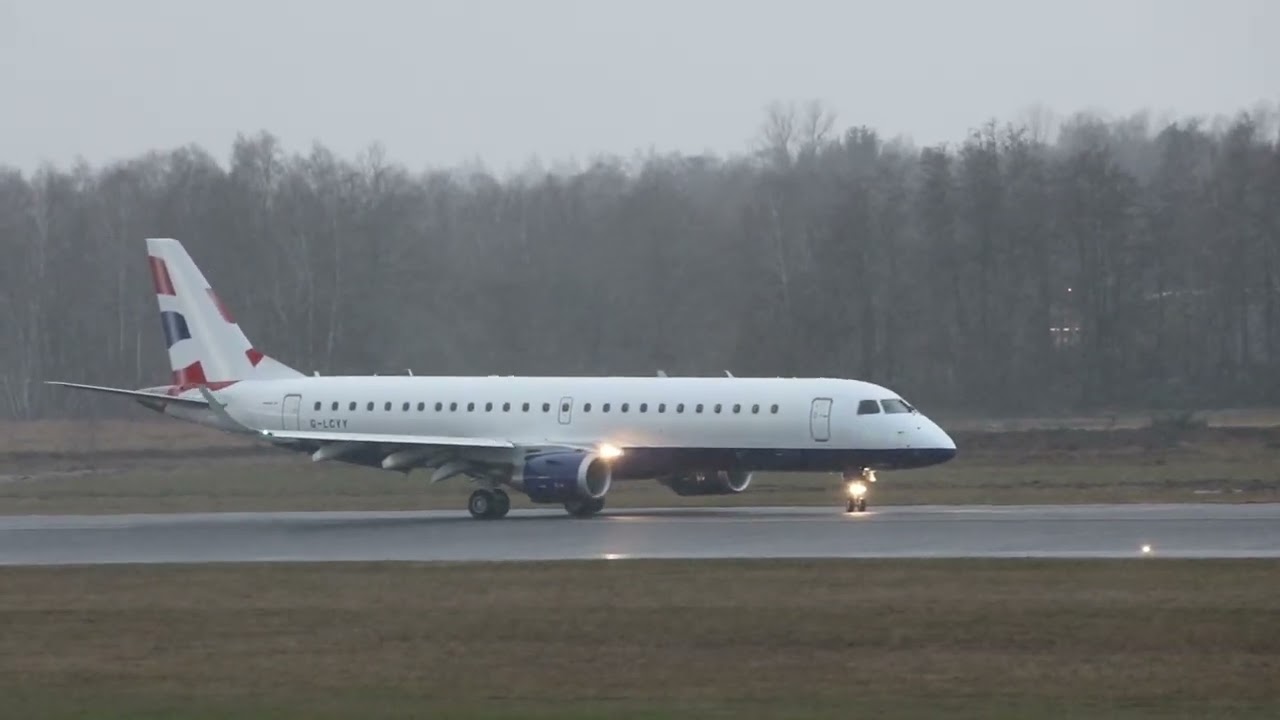 G-LCYY Embraer-190SR landing in rain at Twente Airport (20-1-2022)