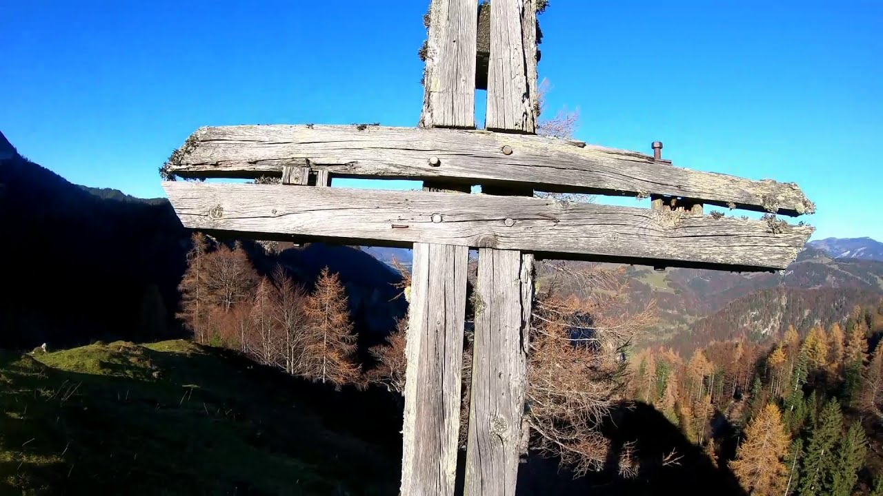 Maukalm über den Tröglergraben