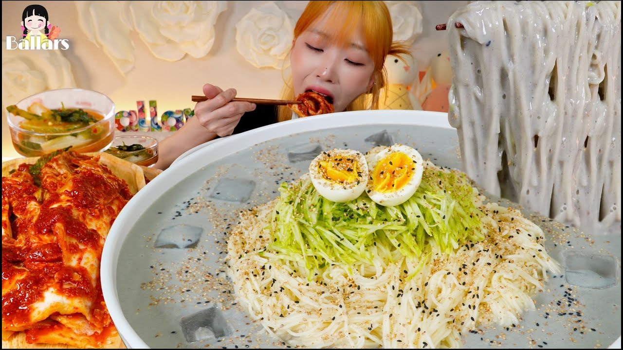 Mukbang:) Black bean noodles & Spicy kimchi Mukbang ☆ Big Bites :: ASMR :: Eatingshow ☆