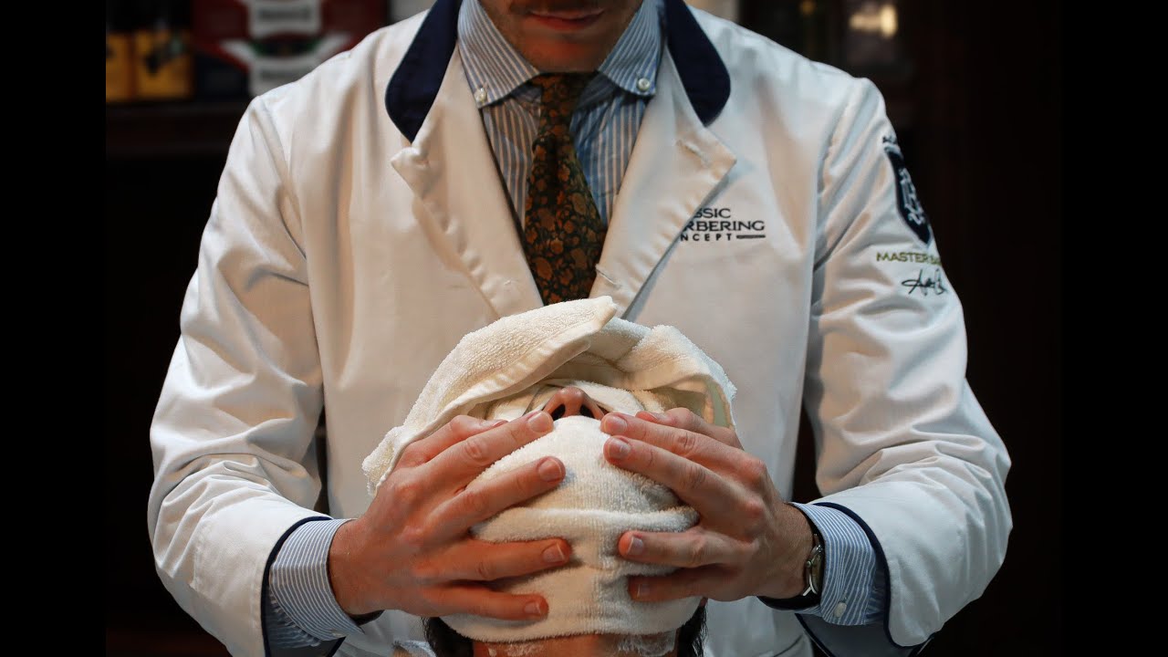 Barbería de San Pedro presenta " Afeitado Italiano , impartido por Andrea Cottone " Straight Razor