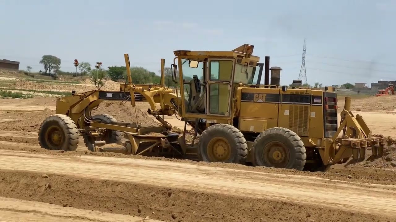 Motor Grader Construction-Skilled operator