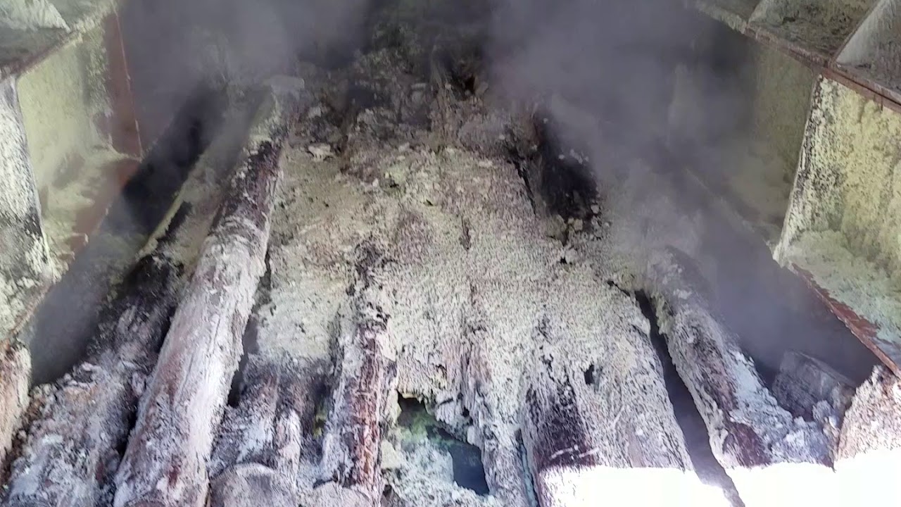 fumarolic gas from the Bandaiko tunnel(草津温泉万代紘源泉)