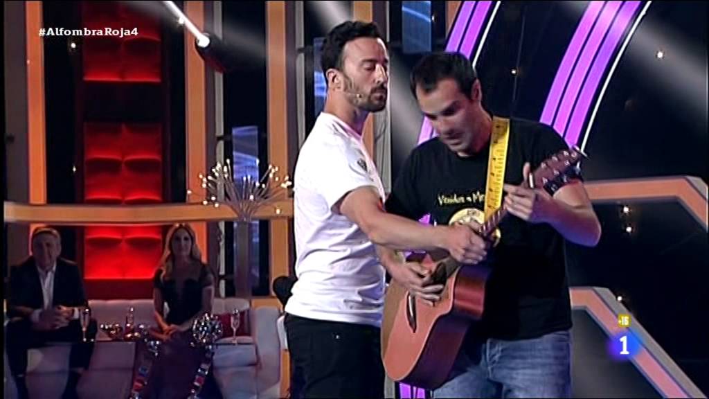 VENIDOS A MENOS en La Alfombra Roja Palace 18/04/2015