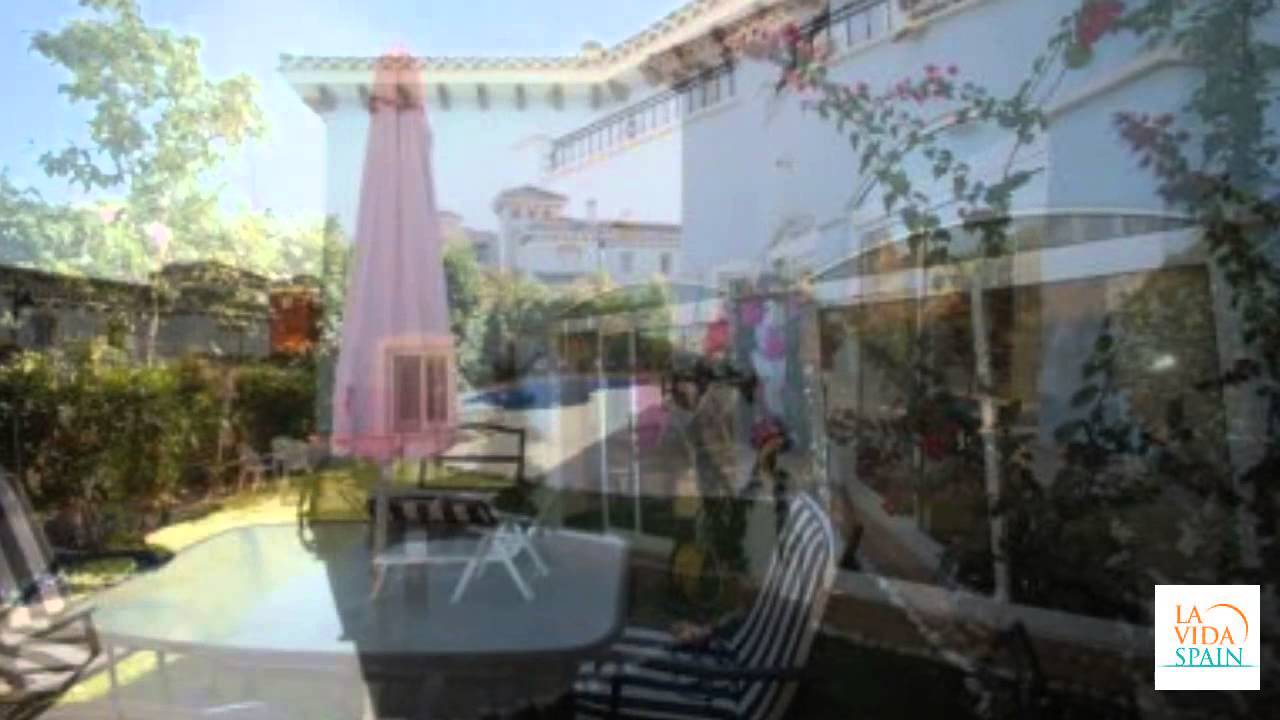 4 Bedroom Villa For Sale in 30700 Torre-Pacheco, Murcia, Spain for EUR 429,950.