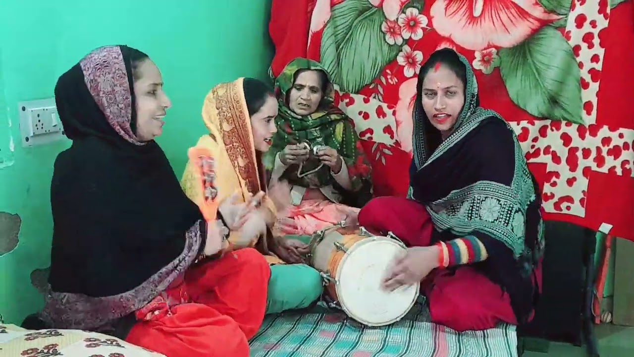 राम का भजन ऊपर गया न नीचे आया बीच-बीच लटक रहो।