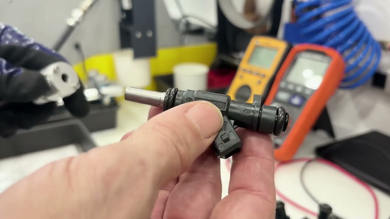 Custom Tooling for fuel injector Back Flush