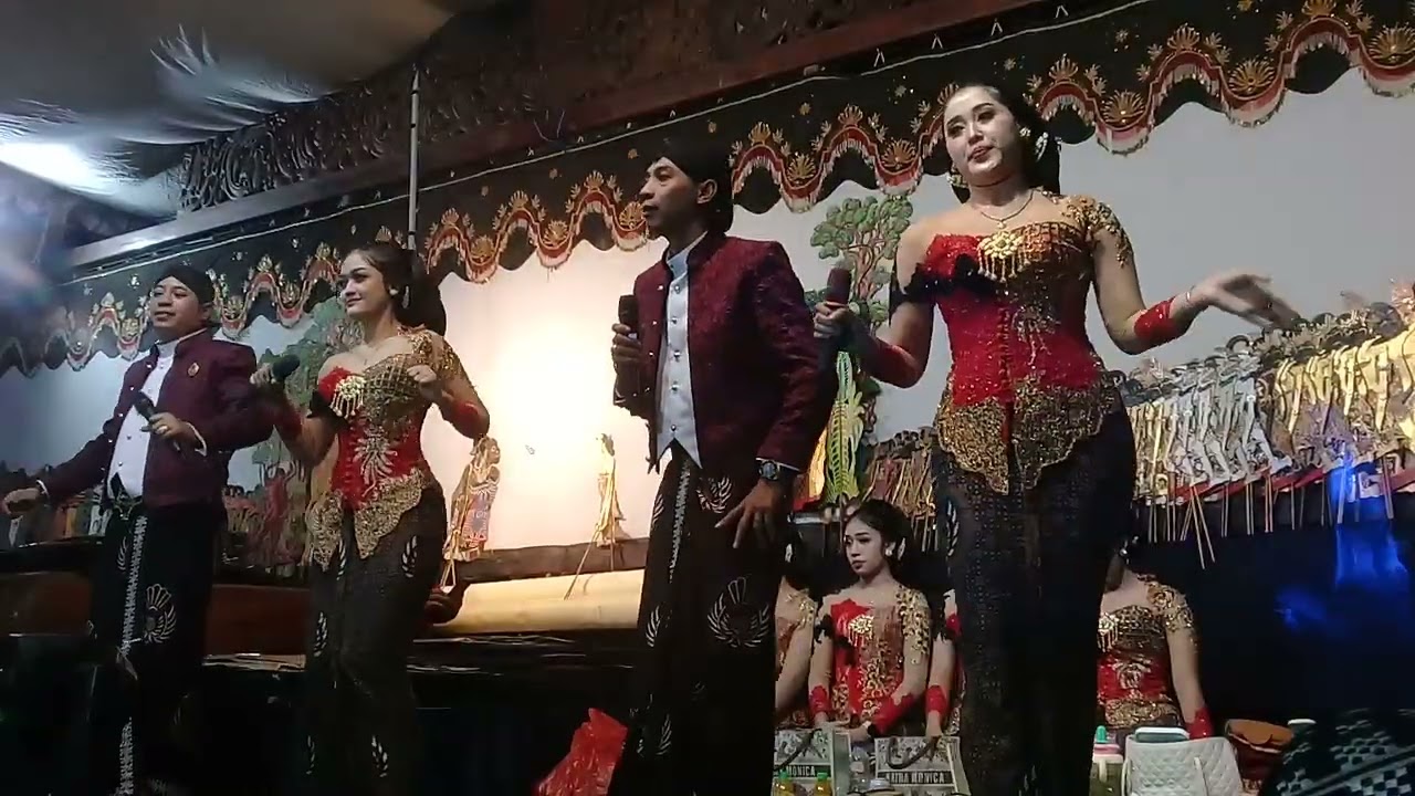 Part 06.Wayangan di Rumah Pak Heru Nglegok Blitar Dalang Ki Sun Gondrong Bt.Duo jo Tatin dan Elisha