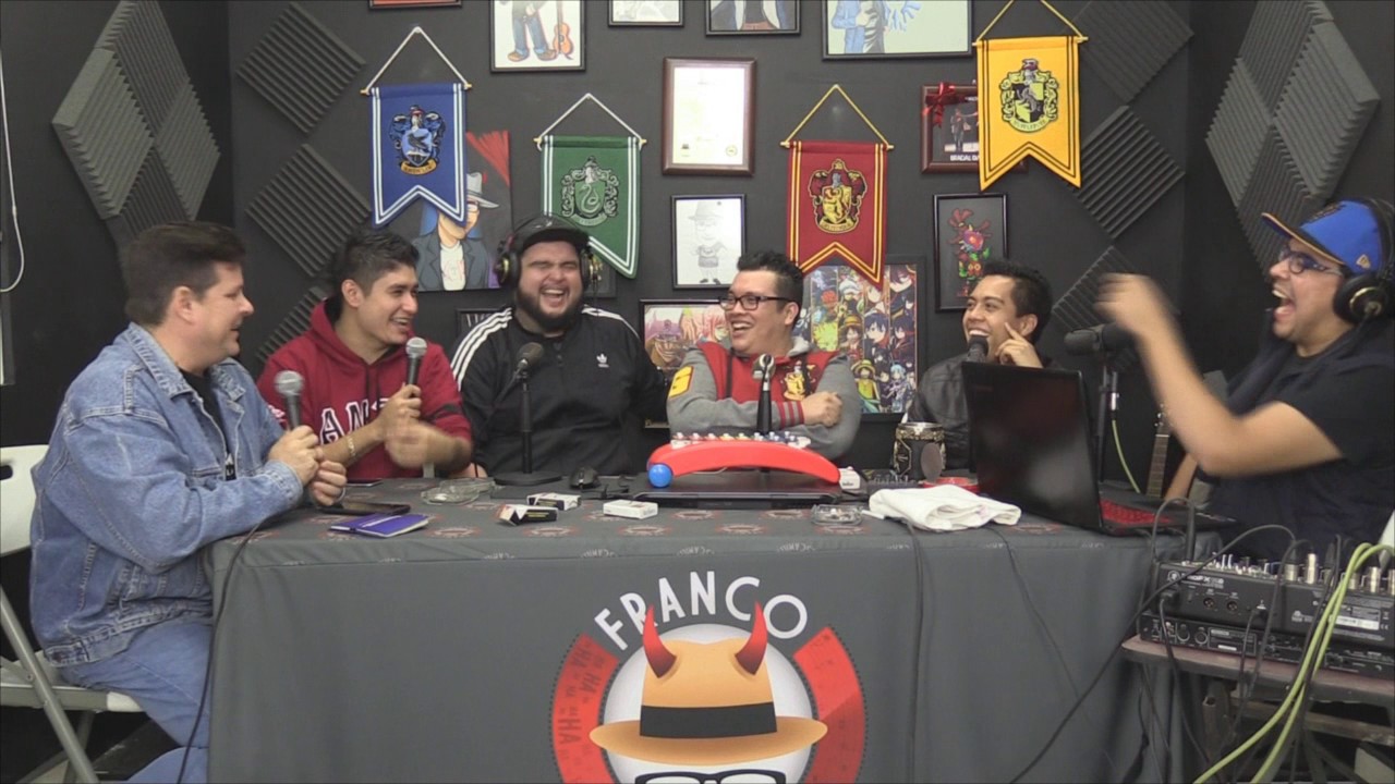 Franco Escamilla.- Mesa Reñoña 24 ( Donald Trump, migrantes, peleas de futbol)
