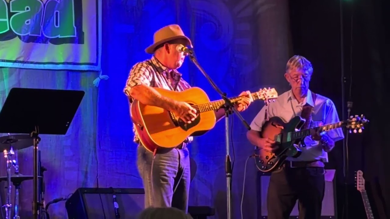 Middleton’s Rouseabout - Dean Richardson and Bob Gregory 