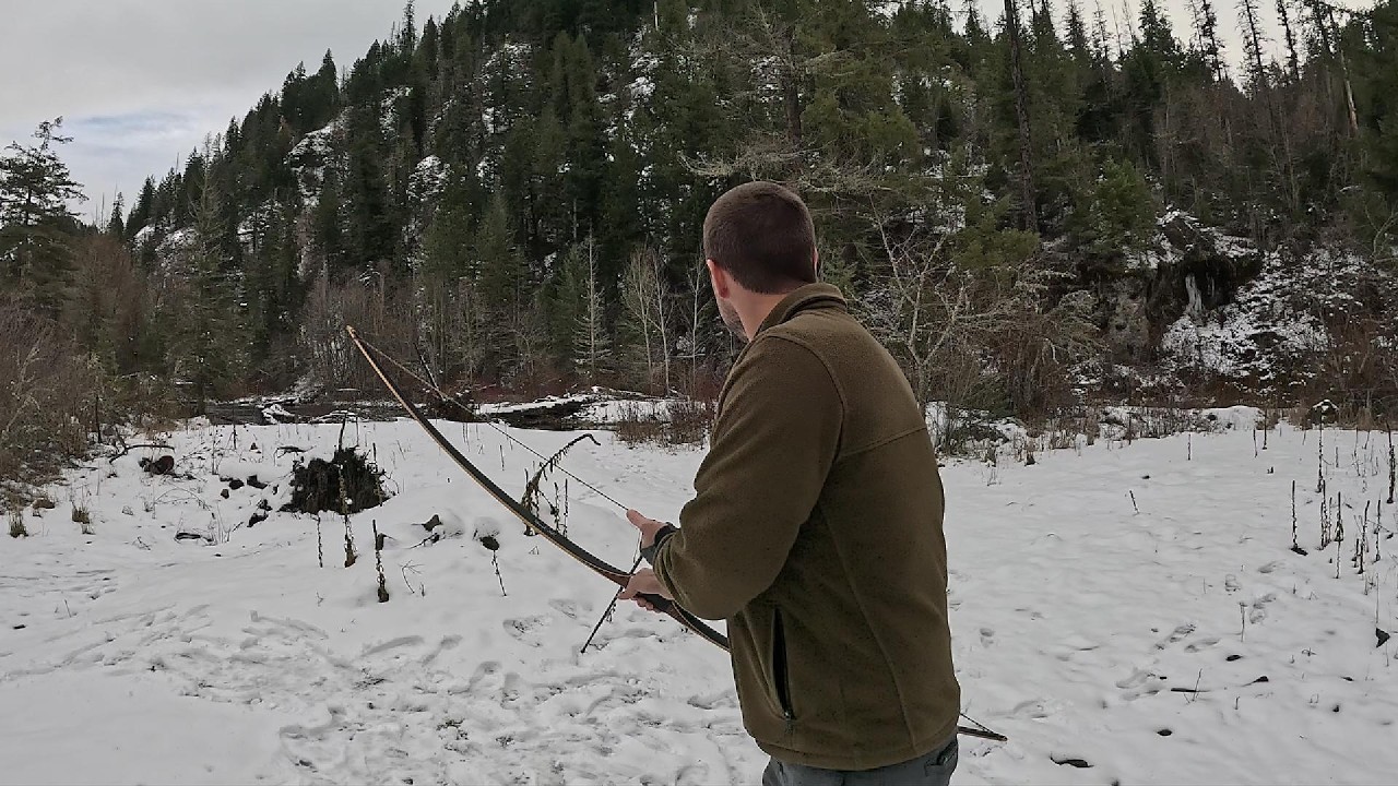 Howard Hill Tembo Longbow Shooting