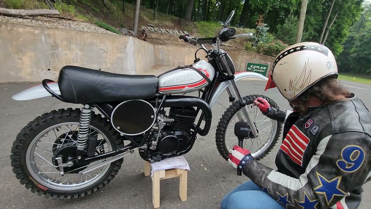 MINT STRAP TANK 1974 Yamaha YZ250A, THE FIRST YZ!