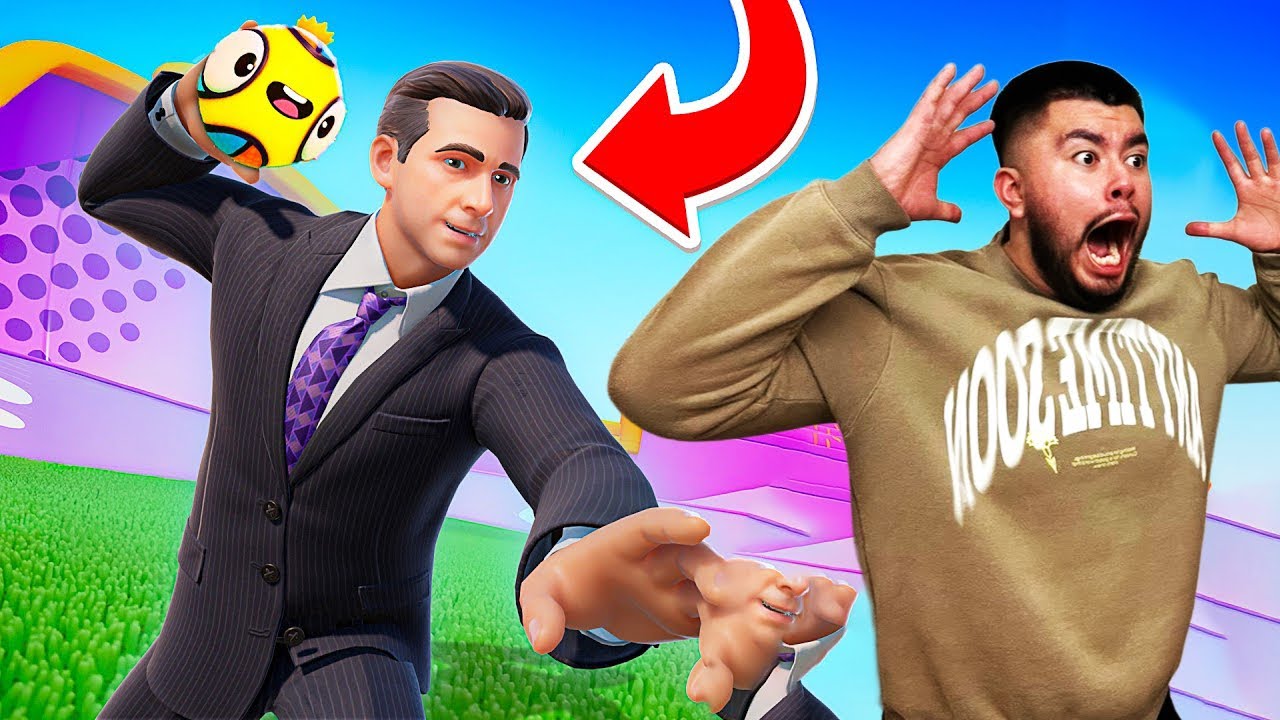 Michael Scott from The Office Chases Me Down in Fortnite! 