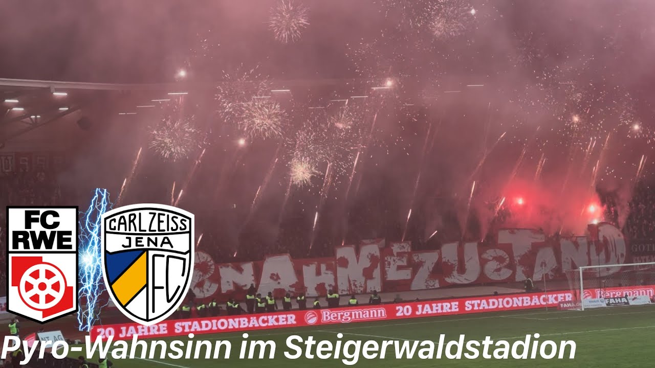 FC Rot-Weiß Erfurt - FC Carl-Zeiss Jena | mehrteilige Mega Pyroshow & Choreo bei Erfurter Derbysieg
