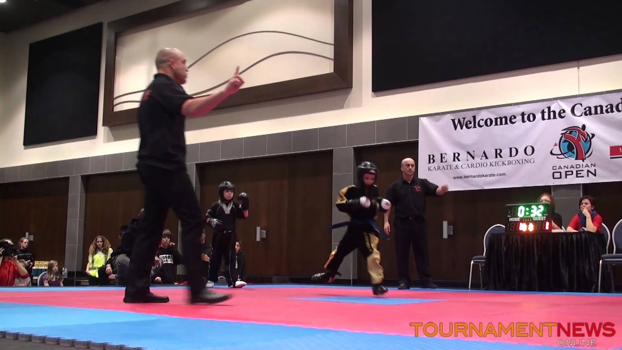 Niko Couture vs Alexis LeFrancois at Canadian Open 2013