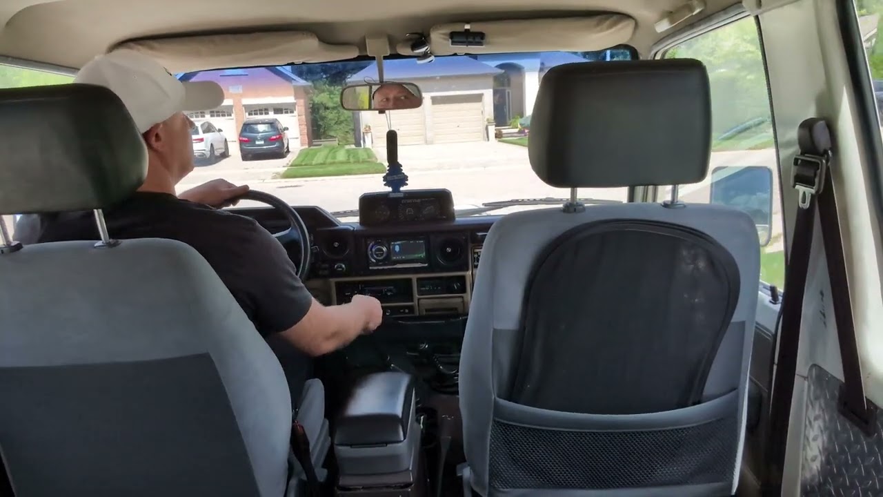 Driving the 1986 Toyota Land Cruiser LJ70 Turbo Diesel