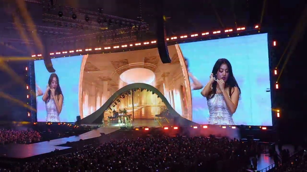 230930 Feel Special | TWICE 5th World Tour ‘Ready To Be’ in Bulacan