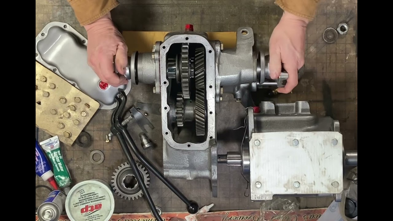 The￼ Inner workings of a D 18 transfer case￼