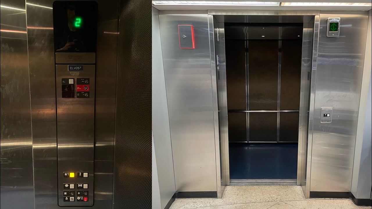 Otis Hydraulic Elevator @ Chicago O'Hare Airport T3 Rotunda - Chicago, IL.
