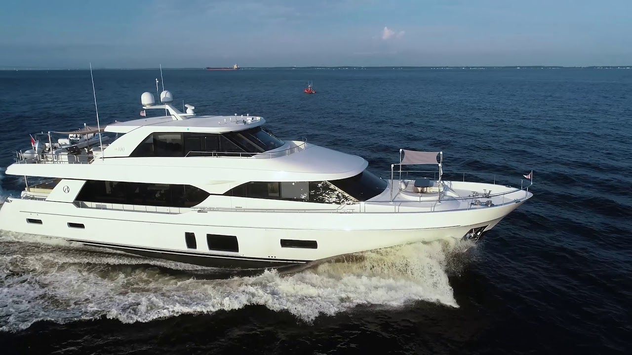 THE ROCK, 2019 100' Ocean Alexander Skylounge Motoryacht