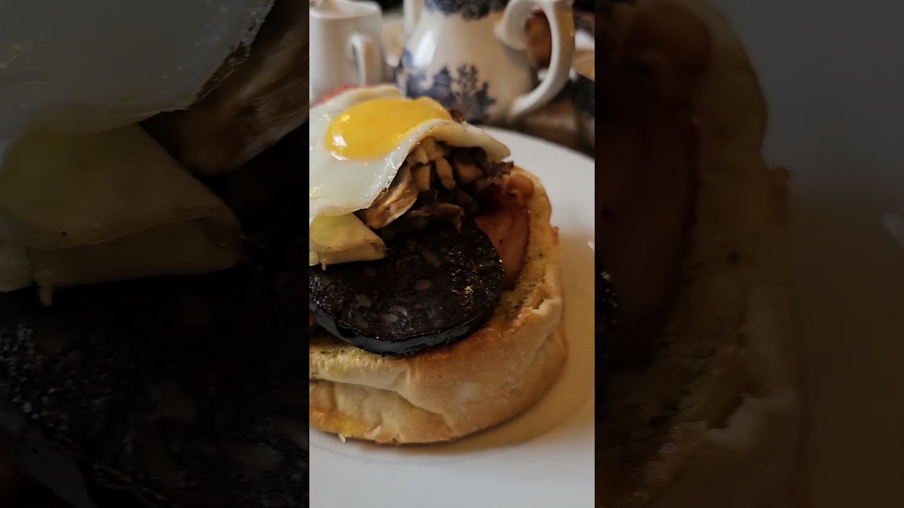 English Breakfast at Sally Lunn's