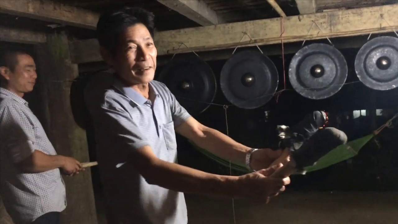 Âm Vang Cồng Chiêng Nét Văn Hóa Người Mường | Toản Lùn TV