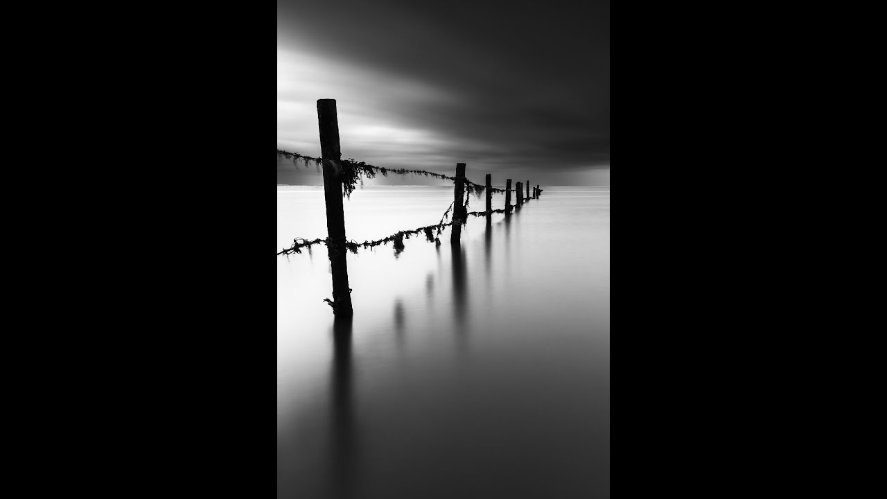 The fence and the Seagull, long exposure photography on Sunderland Point.