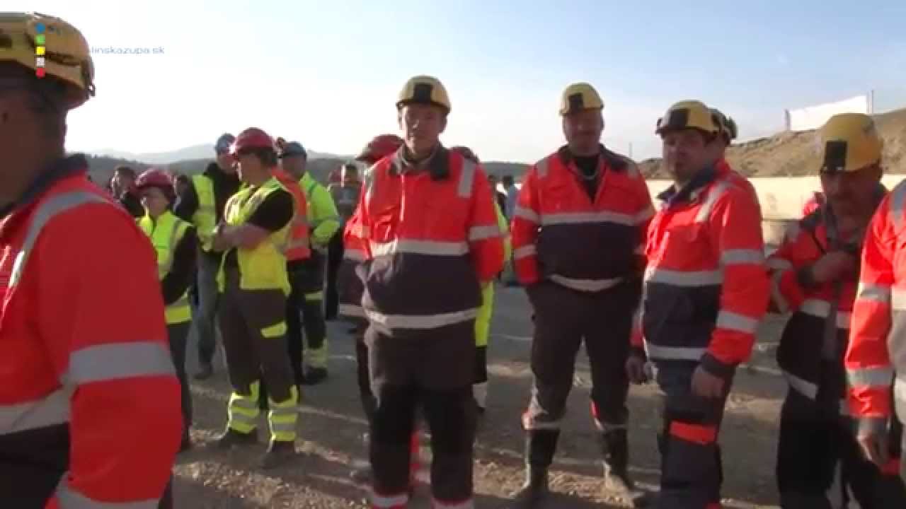 Na diaľnici D1 začali raziť 687 metrový tunel Žilina