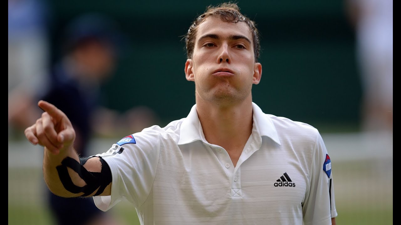 Jerzy Janowicz discusses semi-final defeat at Wimbledon 2013