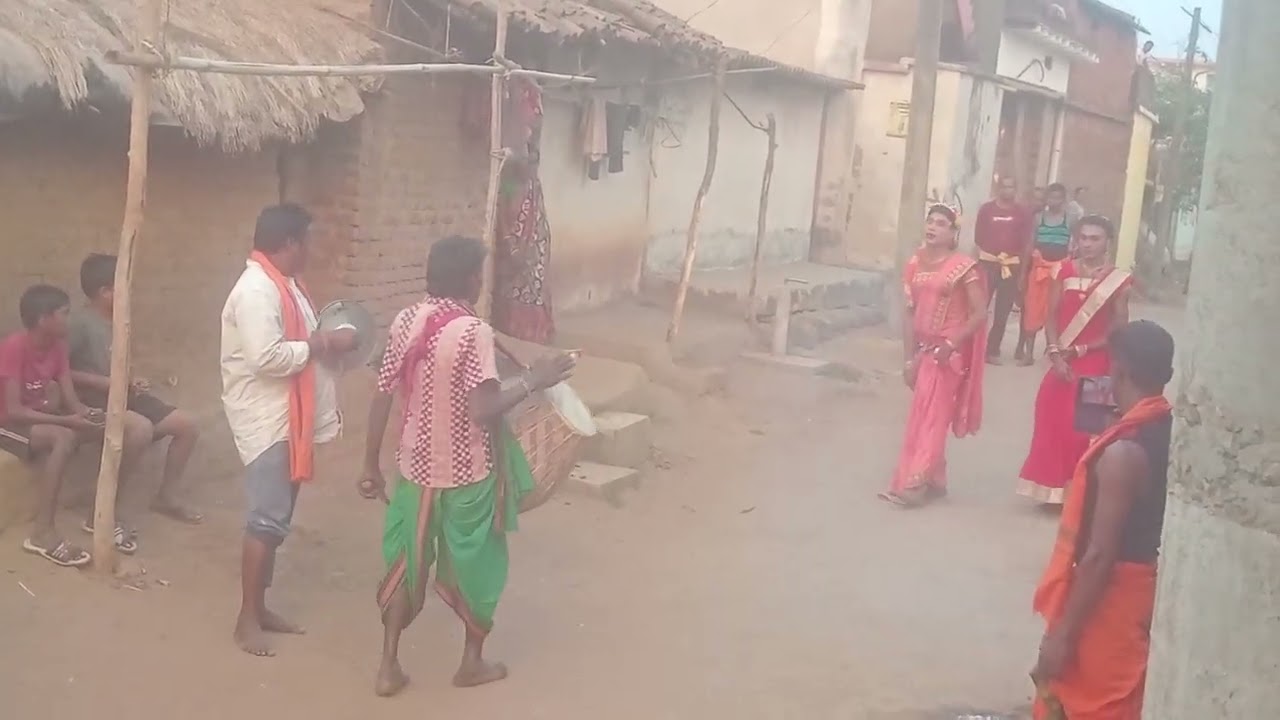 Kadalipali Pani Danda Nrutya 