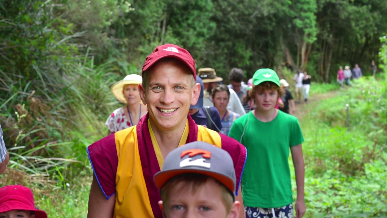 40 Anos de Bondade - Venerável Geshe Kelsang Gyatso Rinpoche