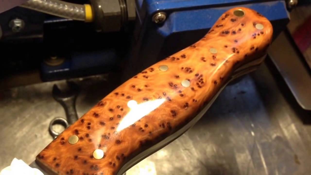 Moorlander with Thuya Burl Scales.