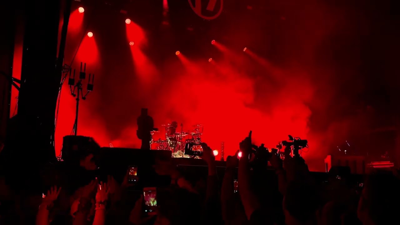 The Contract Live Twenty One Pilots Innings Festival 2/21/26