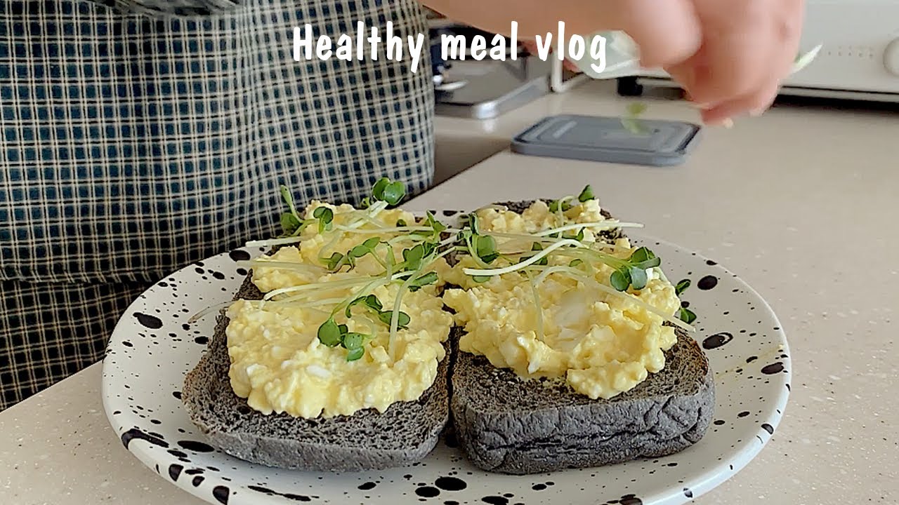 sub)식단vlog 다양하고 건강한 방법으로 맛있게 즐기는 다이어트 식단들 I 새로운 오트밀과 커피 원두 I  에그샐러드 토스트 I 체중감량 후 유지식단 브이로그