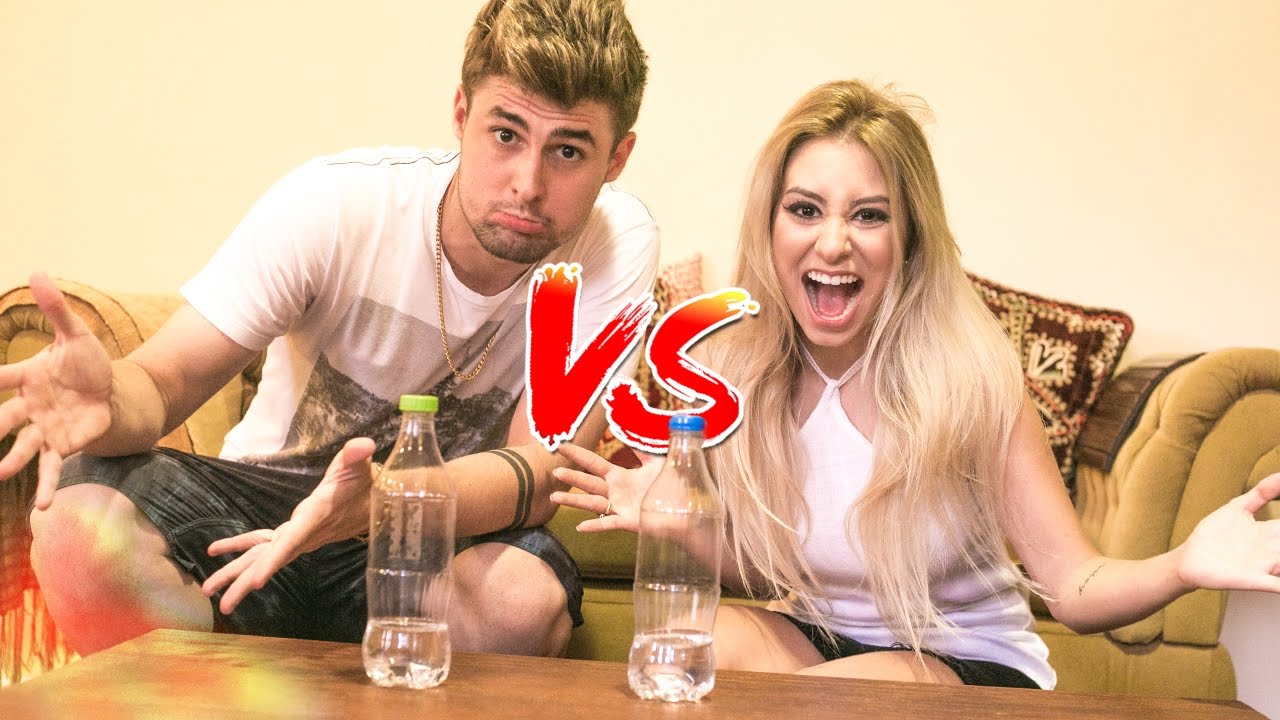 MENINAS vs MENINOS : DESAFIO DA GARRAFA !!!