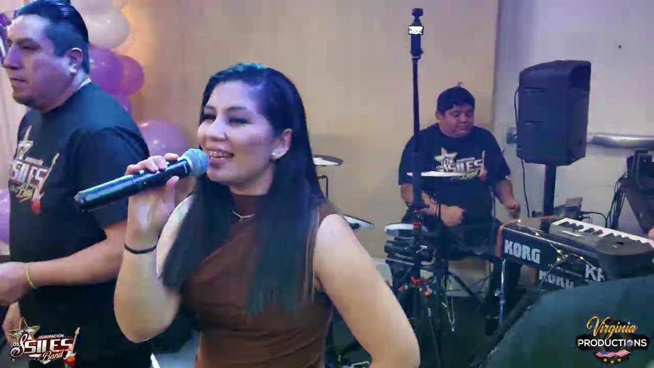 Cumpleaños de Noelia Perez Galindo Agrupacion Los Siles Band USA Mix Cuecas con los familiares