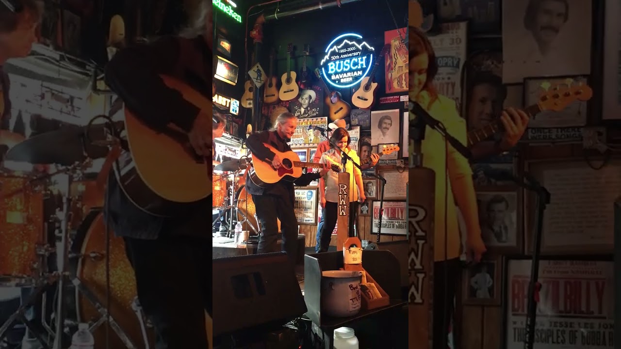 Rattlesnake Annie Oct 2017 Robert's Western Wear #2