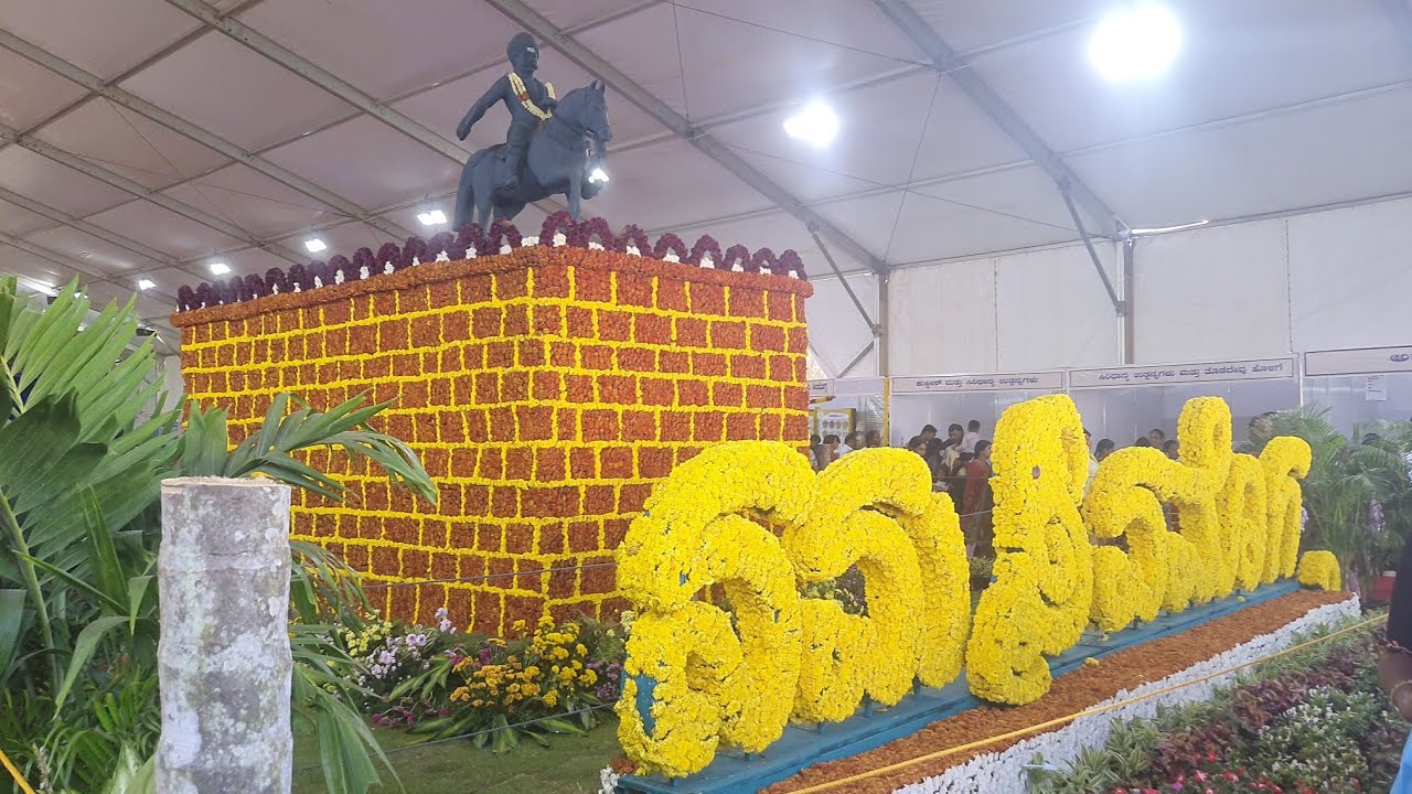 Flower show -2026 at Freedom park, Shivmogga #flowershow #shivmogga #trip #saree #karnataka #flowers