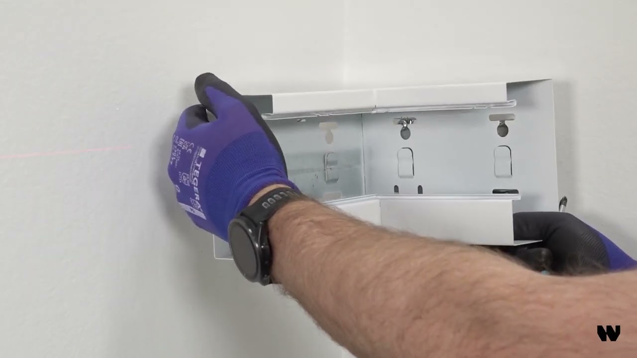 Installing Stago WGX steel trunking