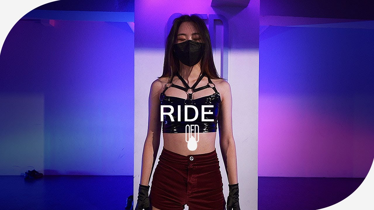 Lolo Zoua&iuml; - Ride l AREUM (Choreography)