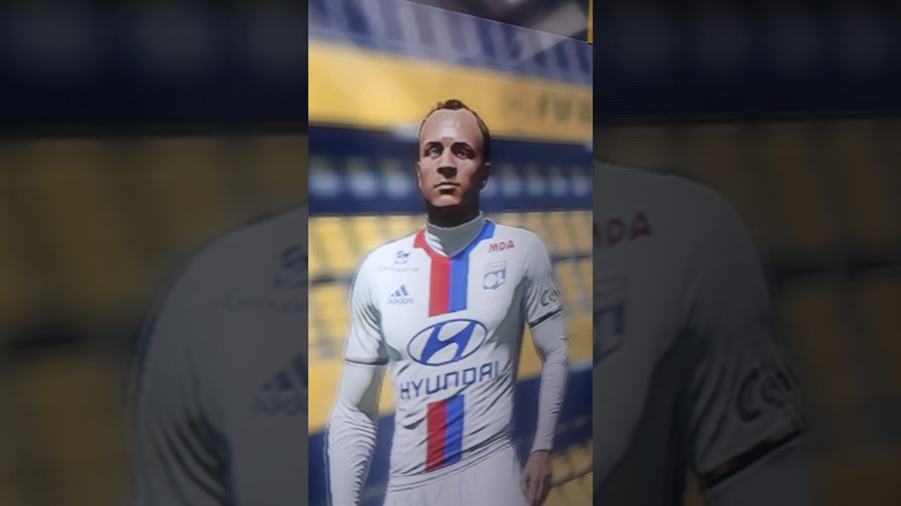 The Kairi 78 JOUE A FIFA 17 EN LIVE