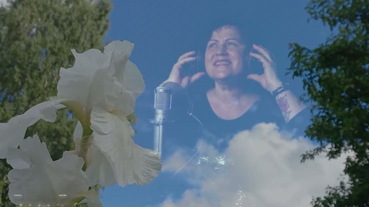Vien minēt var... ( Ainas Božas mūzika un teksts, izpilda Aina Boža )