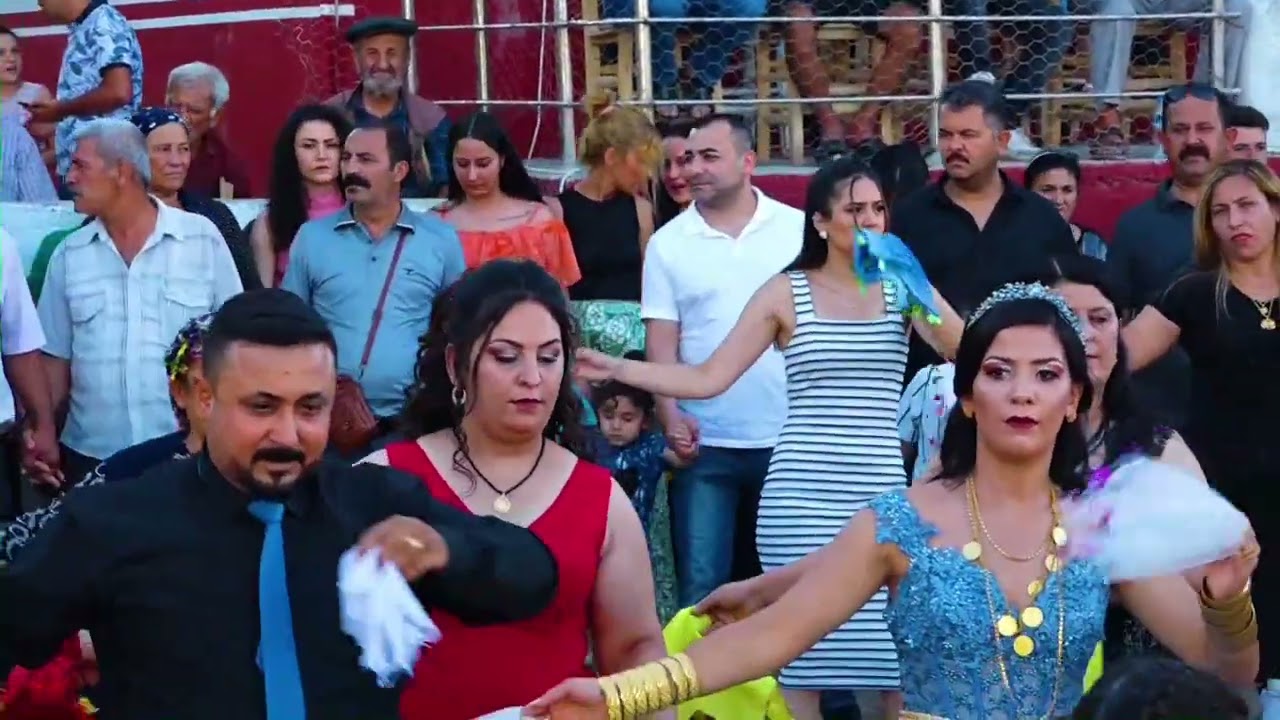 SALMAN KARASU) ZEYNEP İLE HÜSEYİN SARIGÜL KINA GECESİ ÇEPNİ SARILAR DA