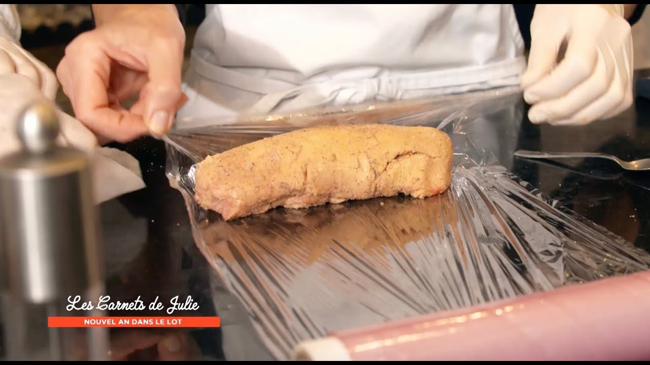 Recette : Foie gras cuit au sel de Patrick Duler - Les Carnets de Julie - Le Nouvel An dans le Lot