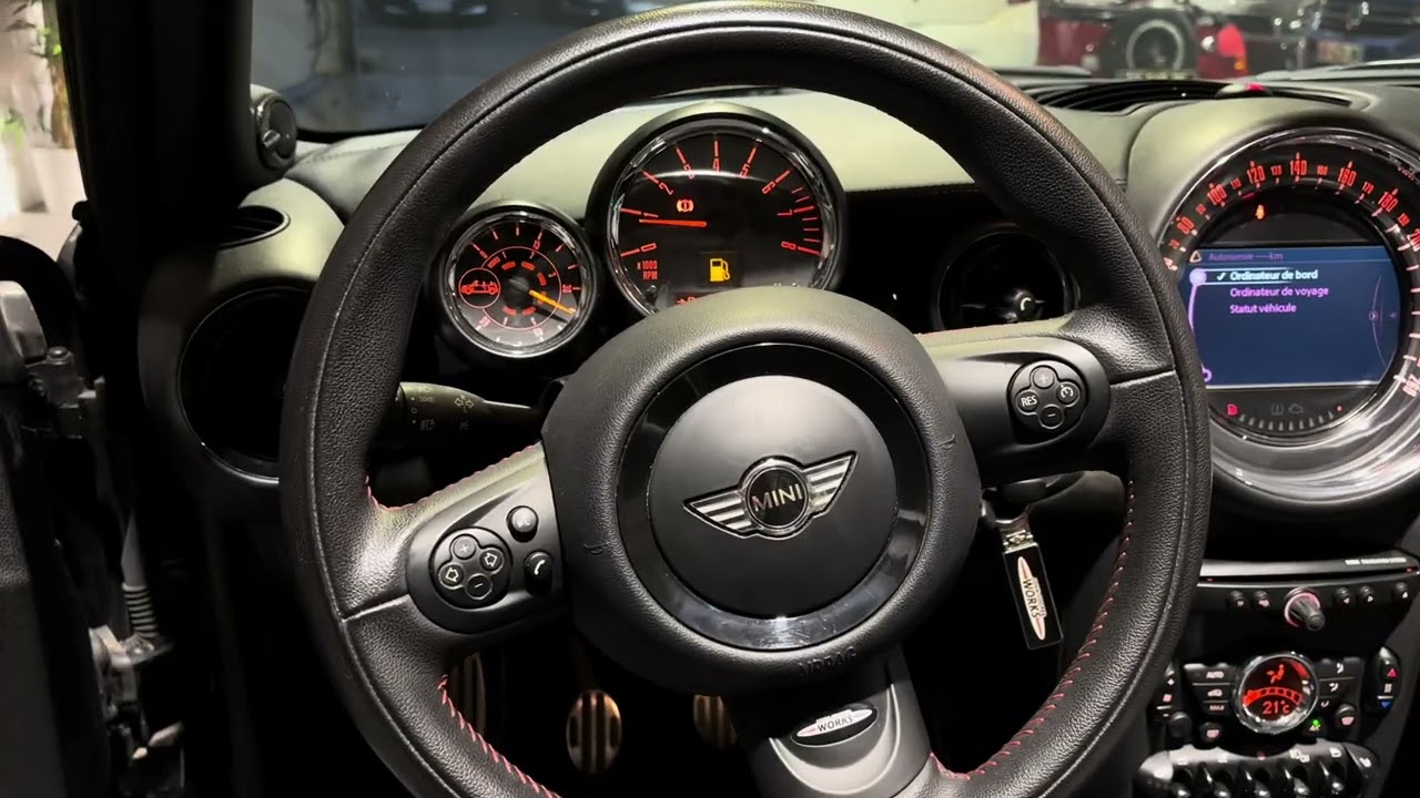 Presteam Automobiles - Mini COOPER CABRIO MINI CABRIOLET JCW (R57)