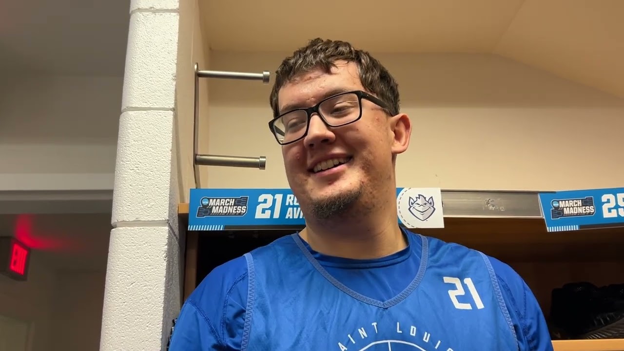 Saint Louis' Robbie Avila on 