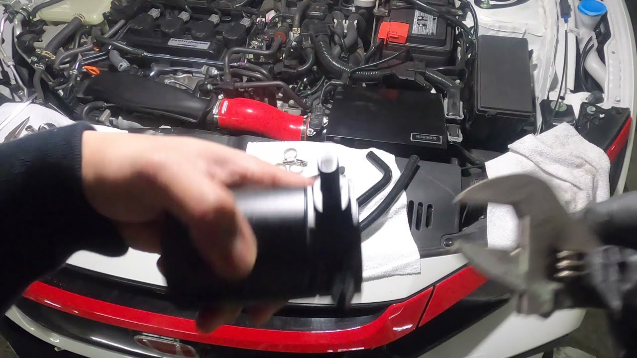 Honda Civic 2016 - 21 oil catch can installation