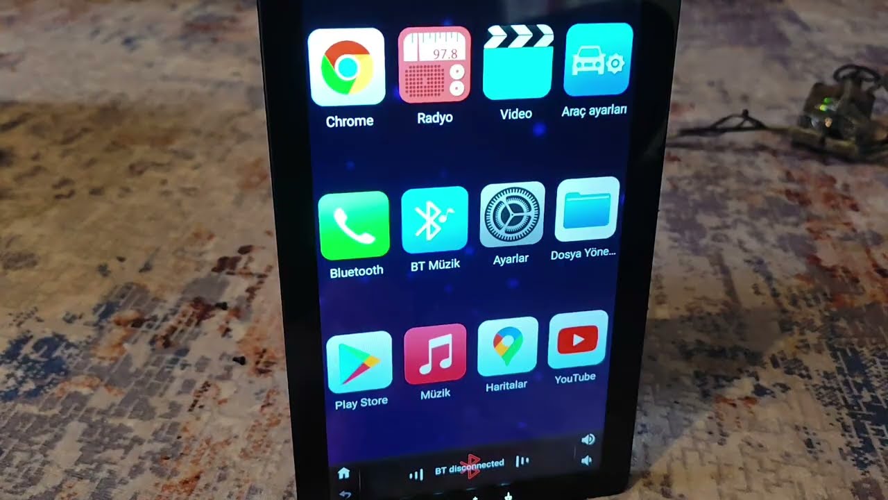 Замена экрана автомобильной стереосистемы Android Double DIN