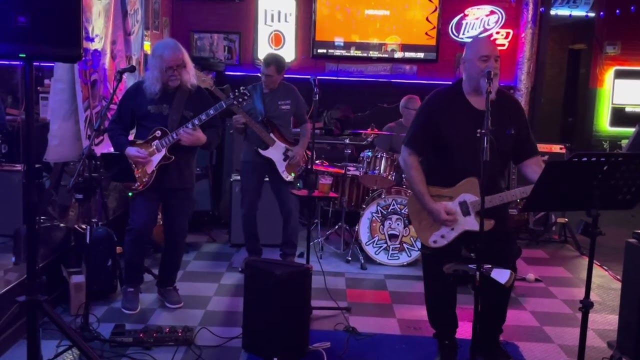 “Ziggy Stardust” - MadMen at Manzo’s. 3/7/2026