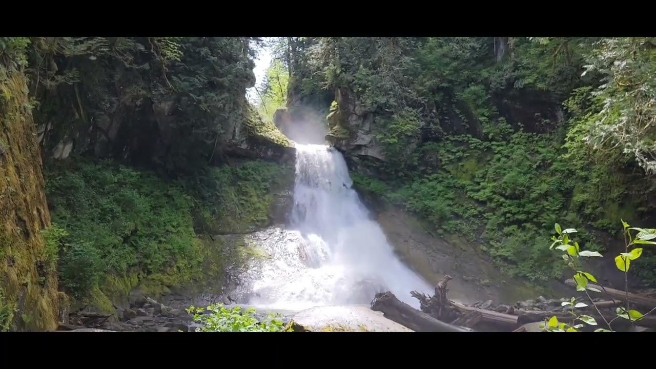 Racehorse Falls